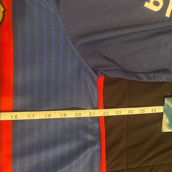 Neymar Barca jersey - Picture 6 of 8